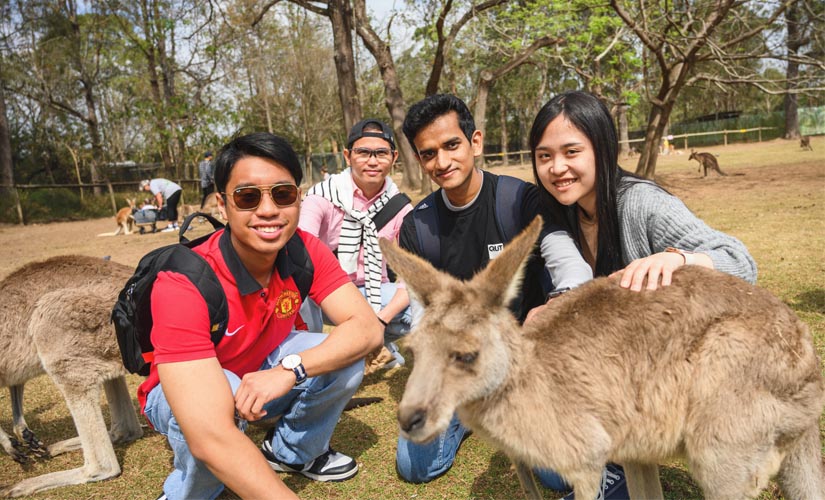 Study abroad students at Lone Pine