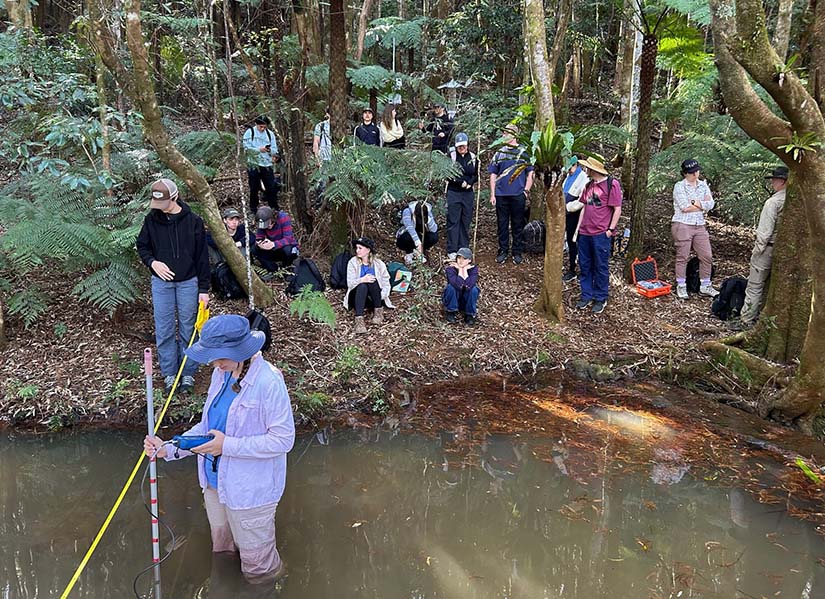 Learning Groundwater Science in the Field: Students Explore Springbrook