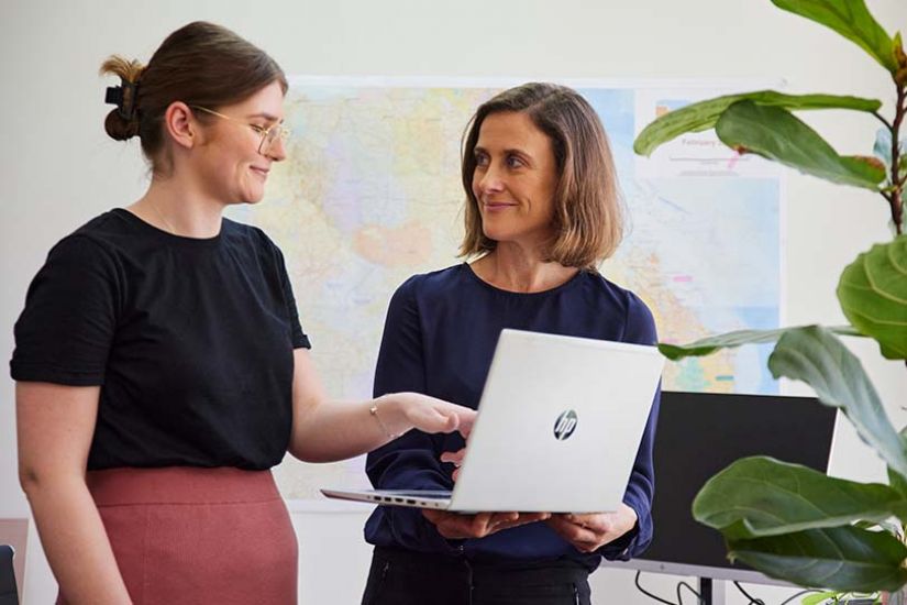 QUT student Elise Dorsa talking to Revel Pointon, the Managing Lawyer at the Environmental Defenders Office