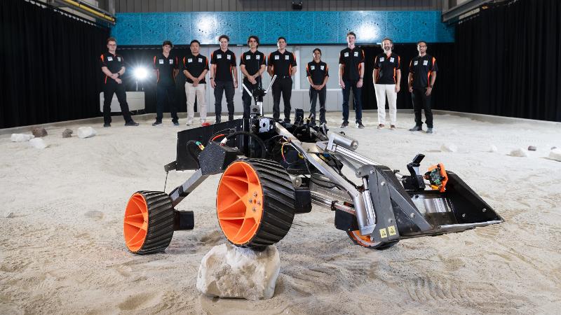 QUT students jet to Florida for NASA International Lunabotics Championship